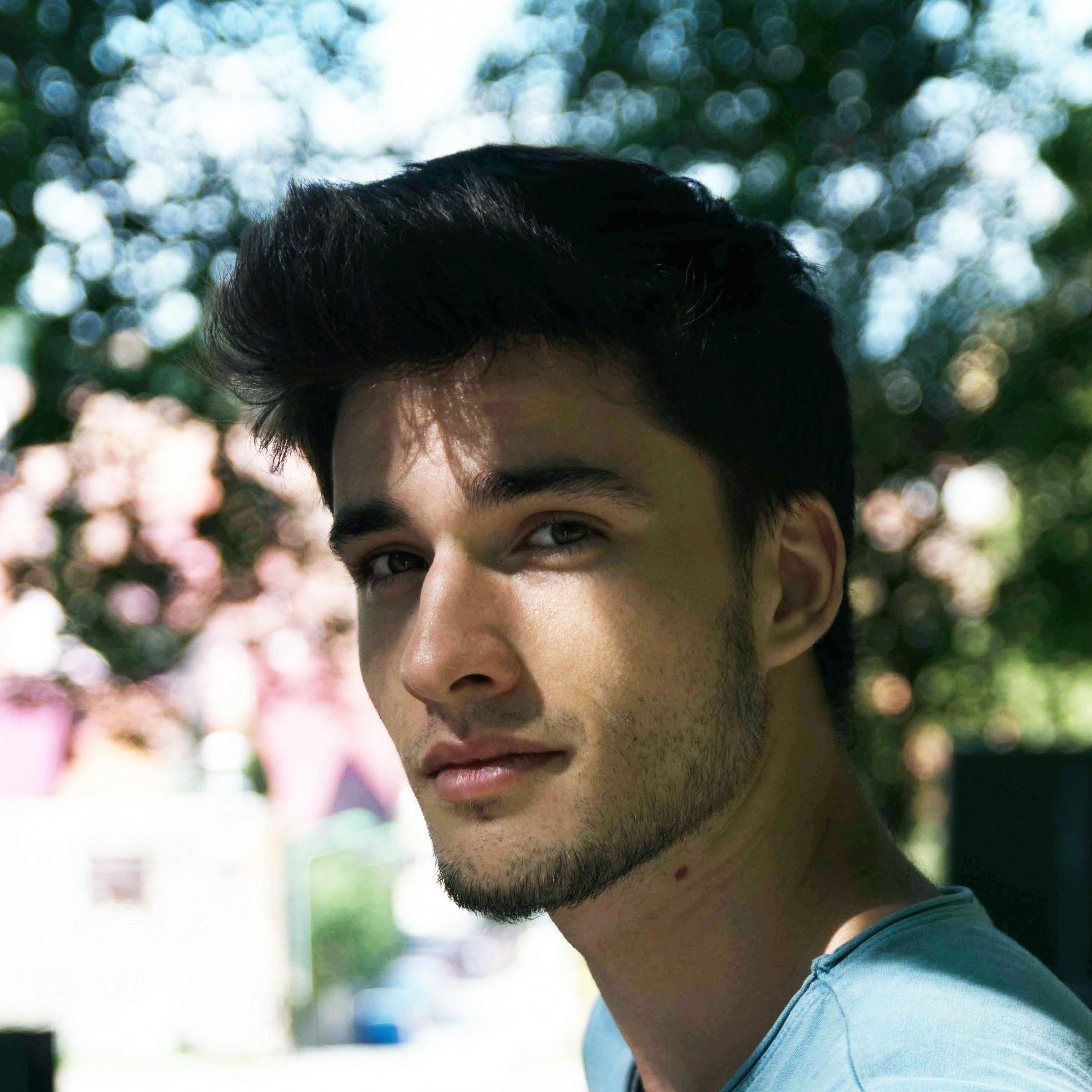 Umar Khan